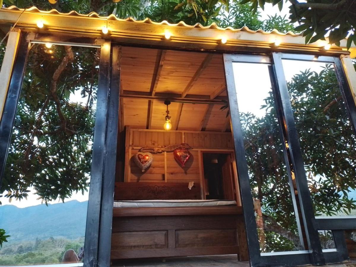 La Casita Del Arbol Guaduas Cundi. Hotel Buitenkant foto